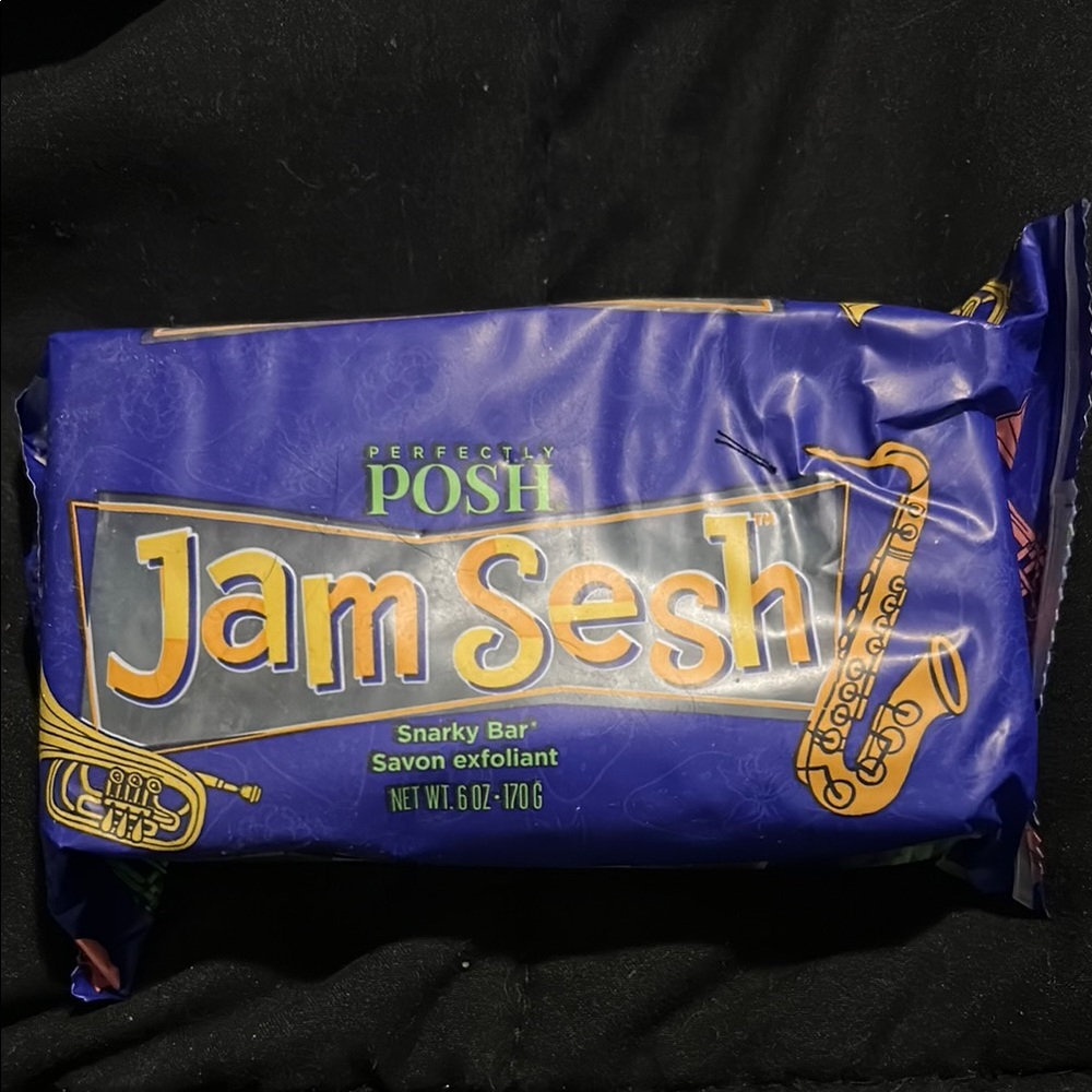 Perfectly Posh Jam Sesh Snarky Bar with Purple and Gold Packaging